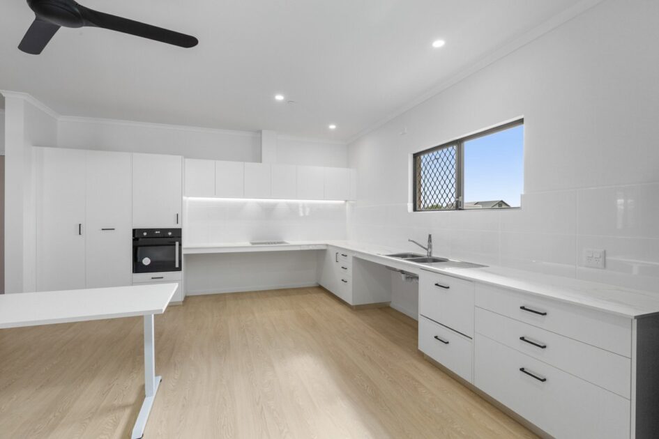 Kitchen 8 Downing St Innisfail