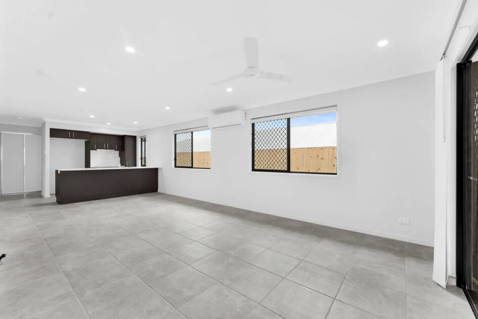 Coomera Kitchen and Living